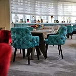 Rosenpark 5*